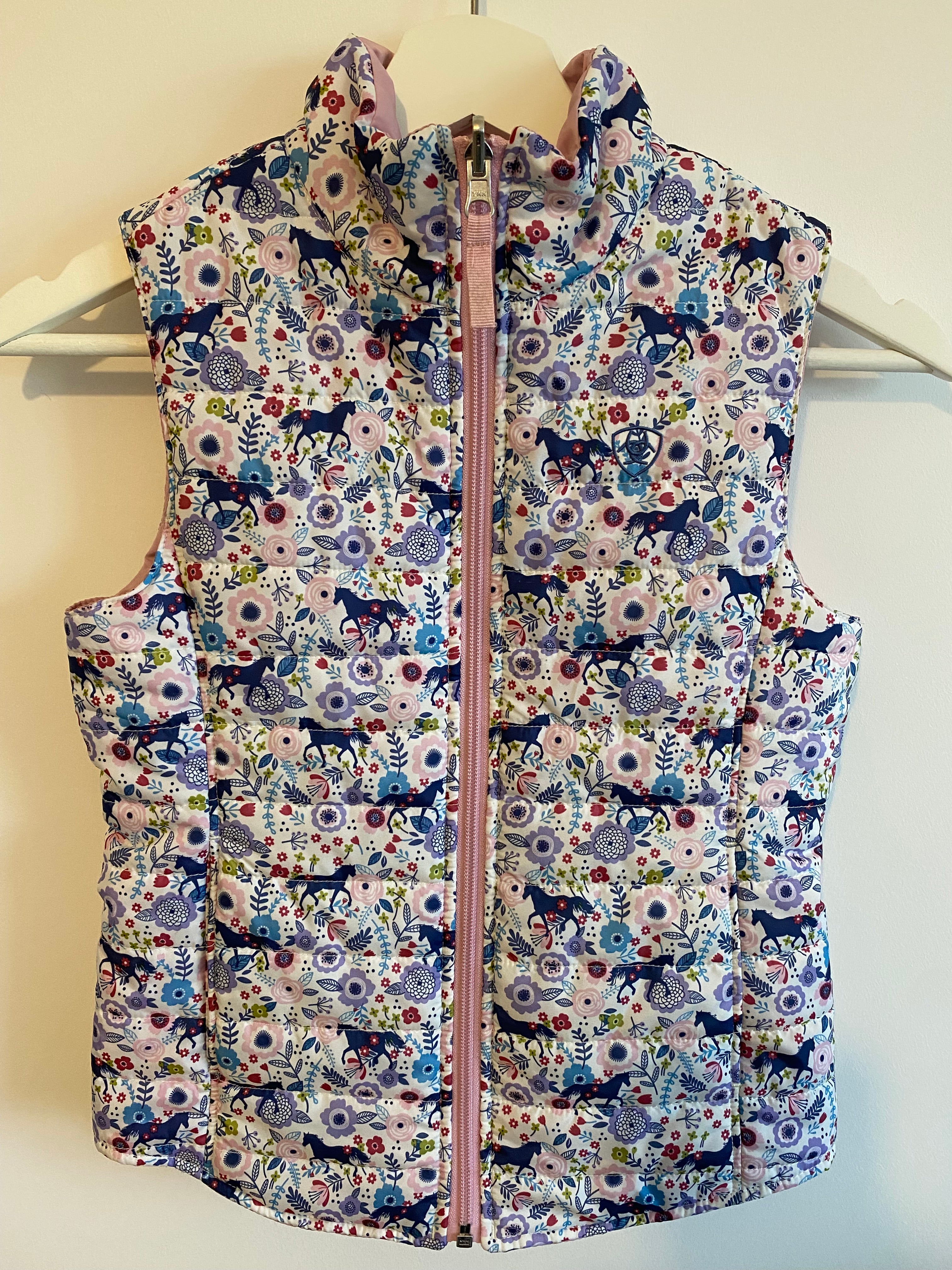 Ariat Girls Floral Horse Print Quilted Gilet Bodywarmer Pink Medium (M)