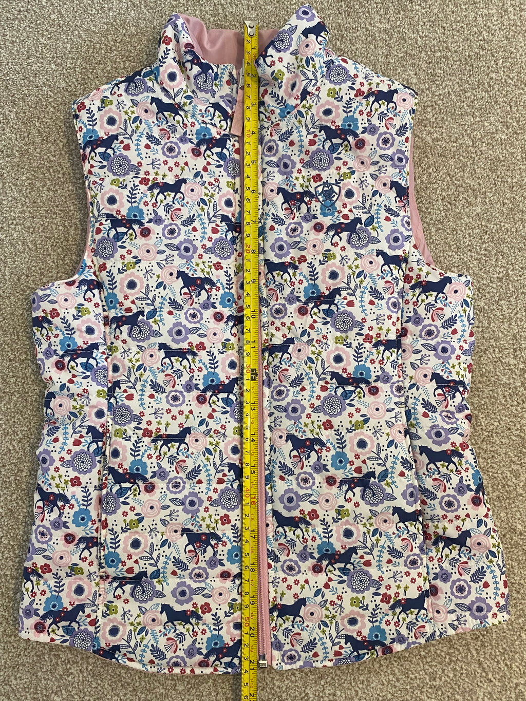 Ariat Girls Floral Horse Print Quilted Gilet Bodywarmer Pink Medium (M)