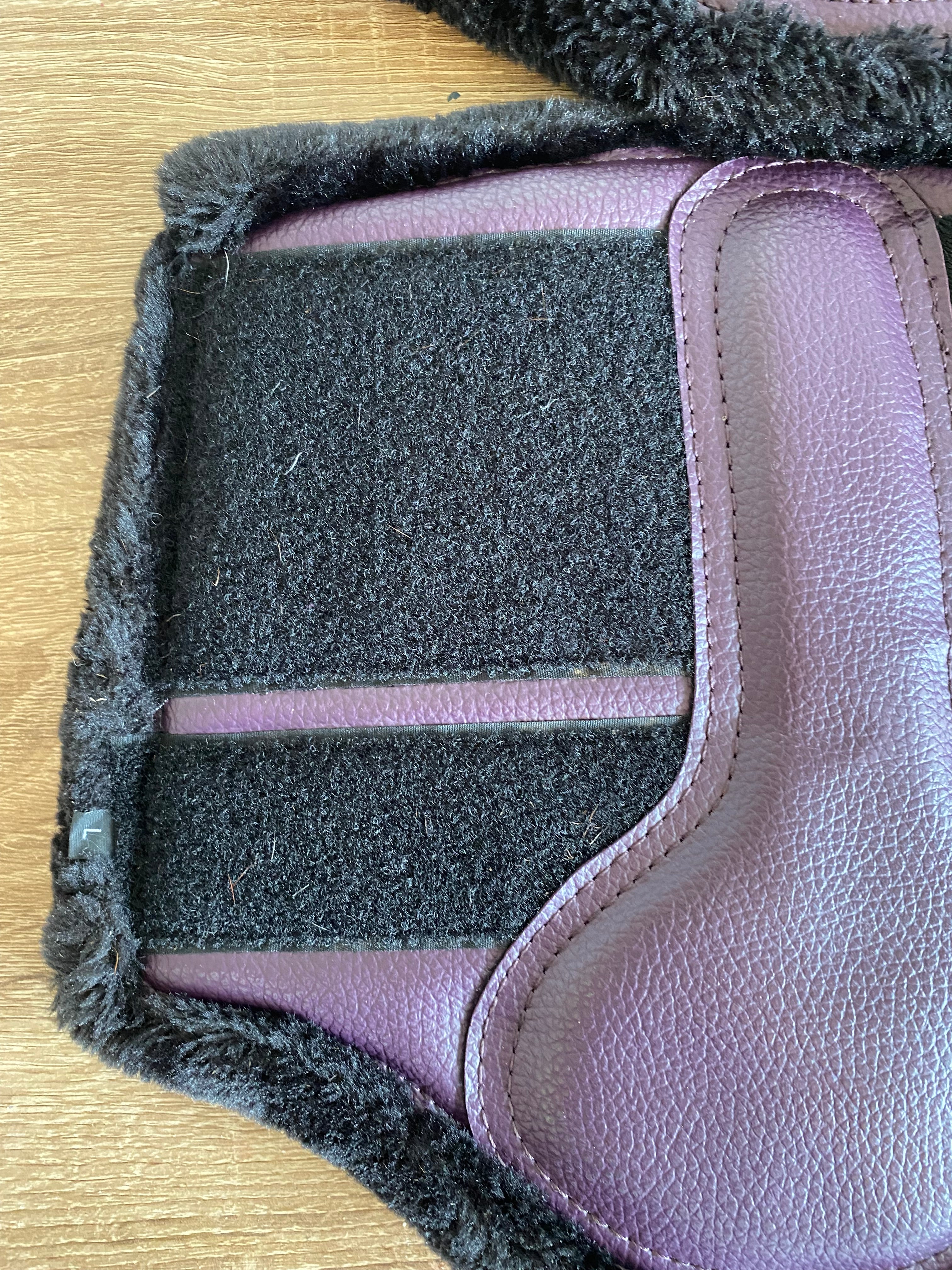 LeMieux Plum Faux Fur Hind Boots Large (L) Pair