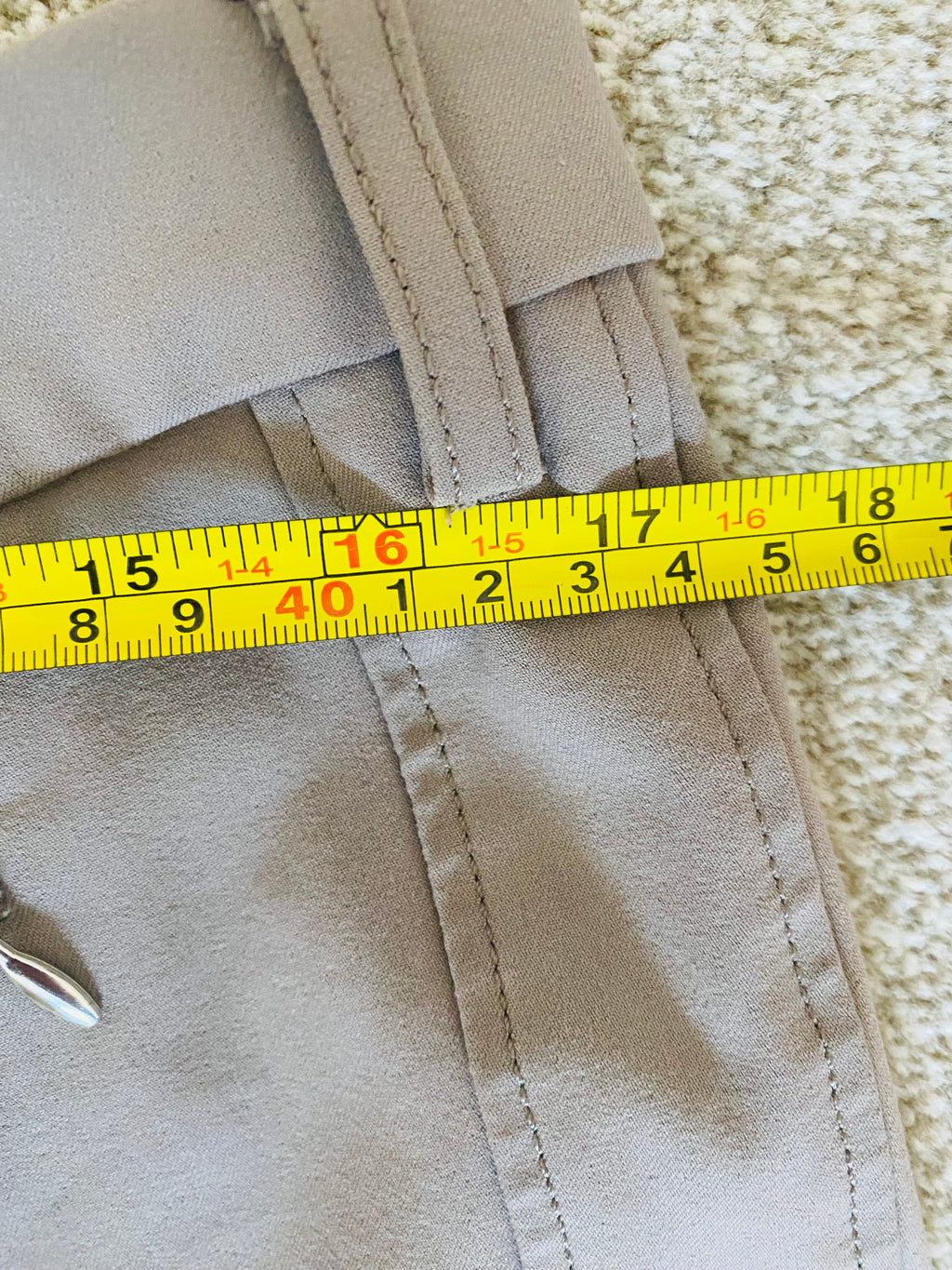 Pikeur Knee Grip Riding Breeches Beige/Taupe EU 46 GB 32