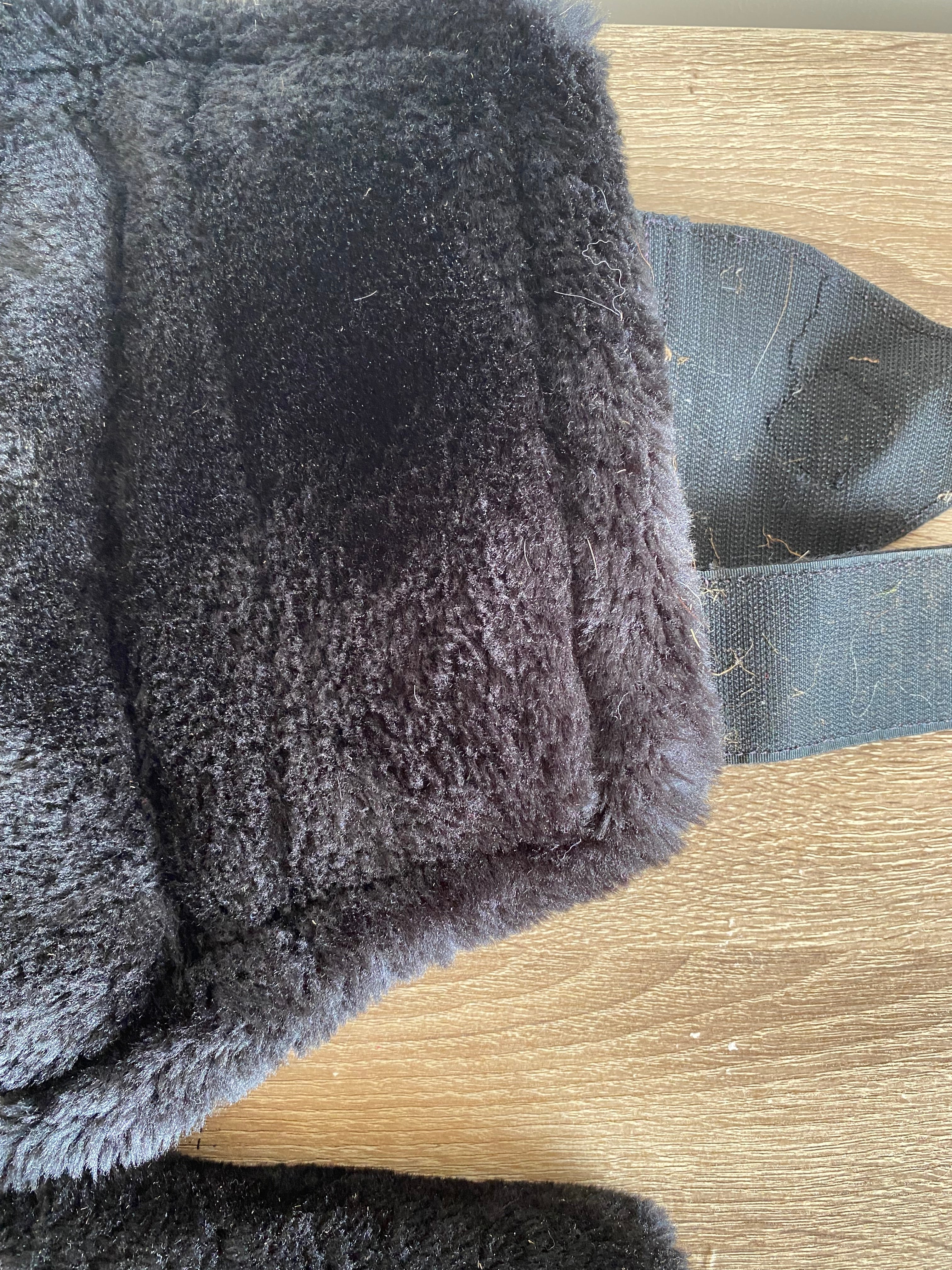 LeMieux Plum Faux Fur Hind Boots Large (L) Pair