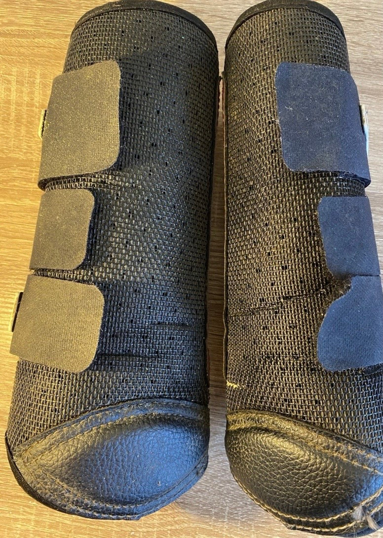 LeMieux SHOC Tendon Boots Black & Red – Size Small (11/12) – Used Horse Leg Protection