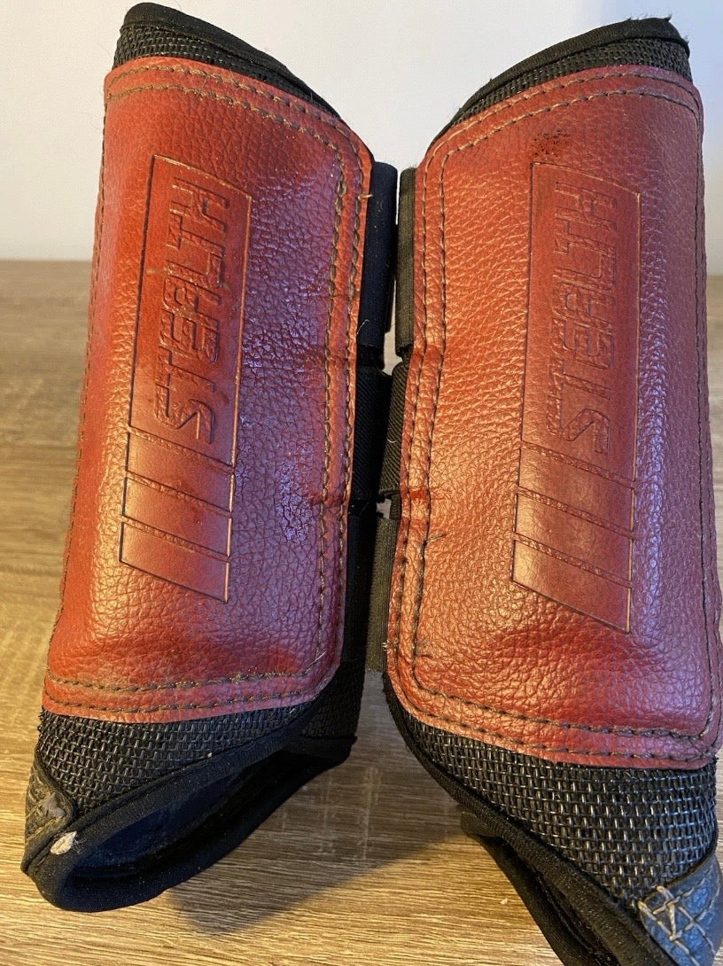 LeMieux SHOC Tendon Boots Black & Red – Size Small (11/12) – Used Horse Leg Protection