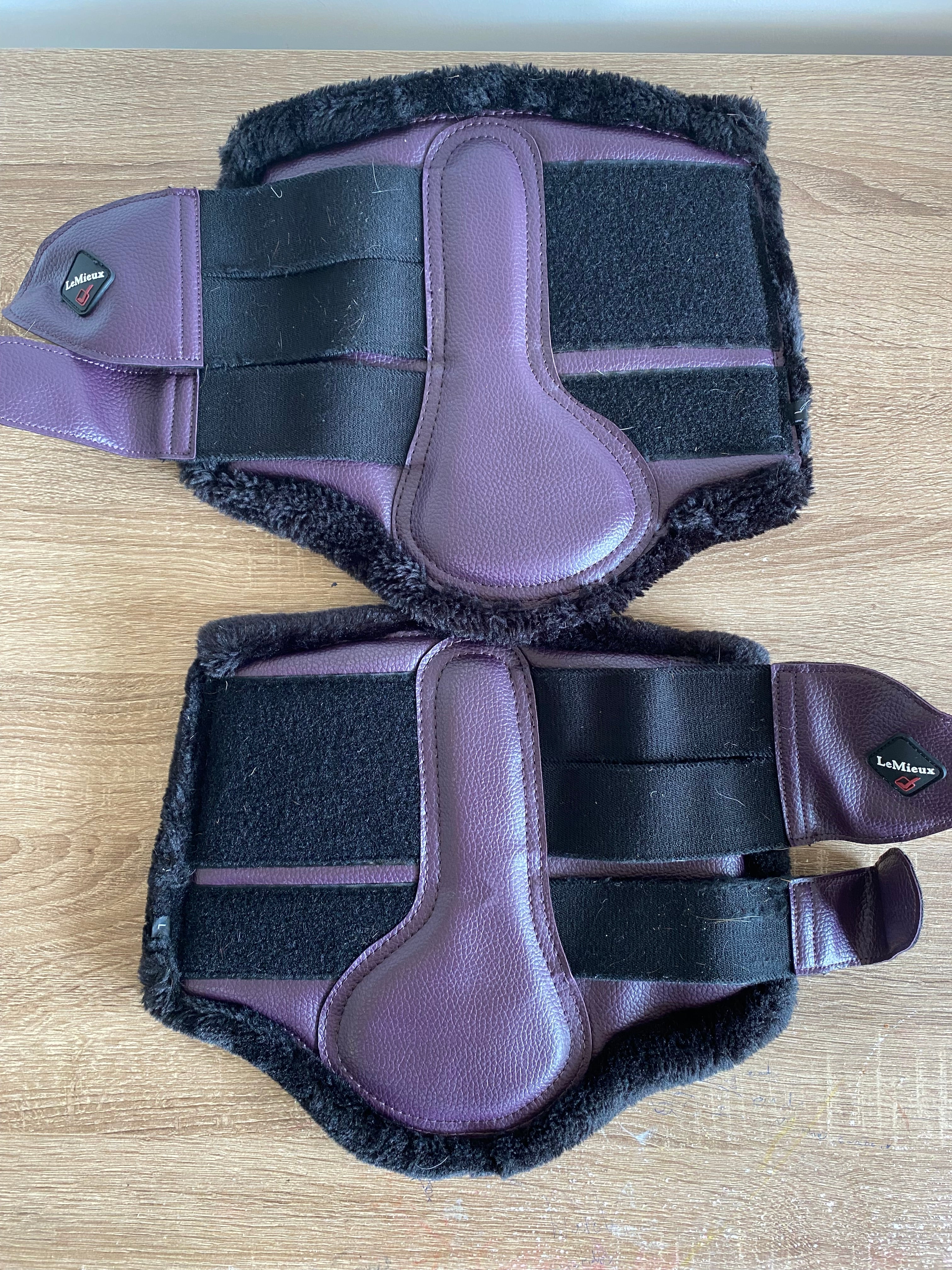LeMieux Plum Faux Fur Hind Boots Large (L) Pair