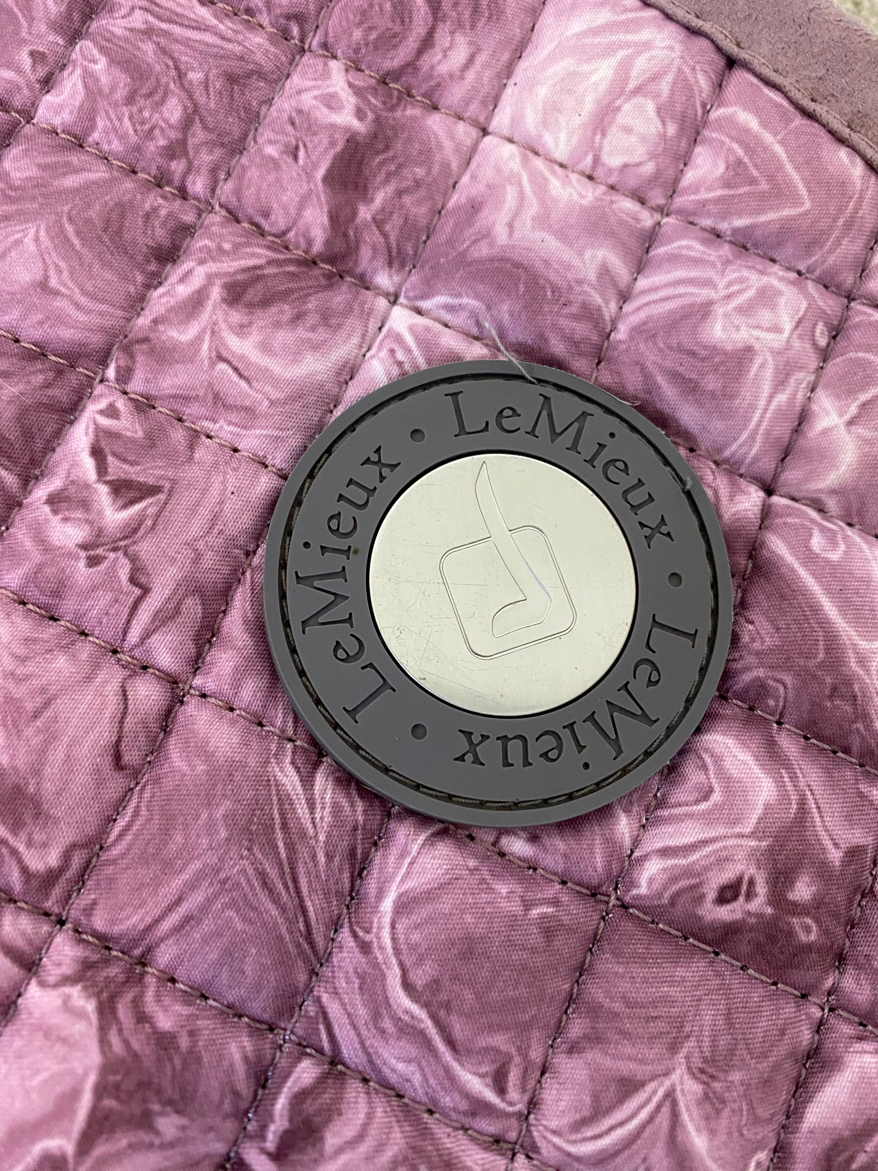 LeMieux ProSport GP Saddle Pad Large – Marble Plum