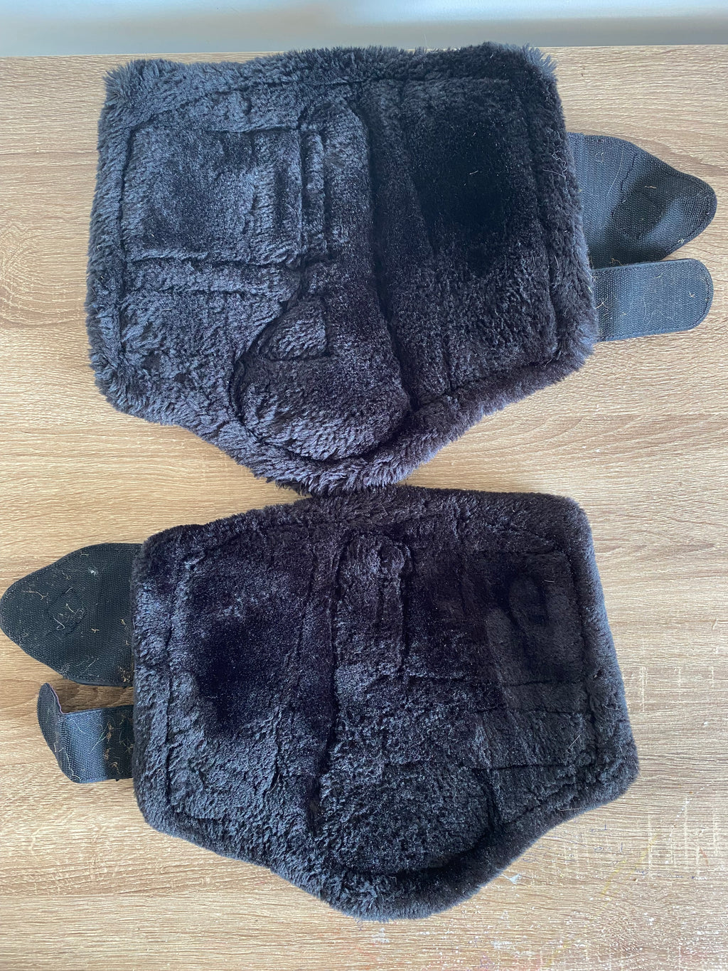 LeMieux Plum Faux Fur Hind Boots Large (L) Pair