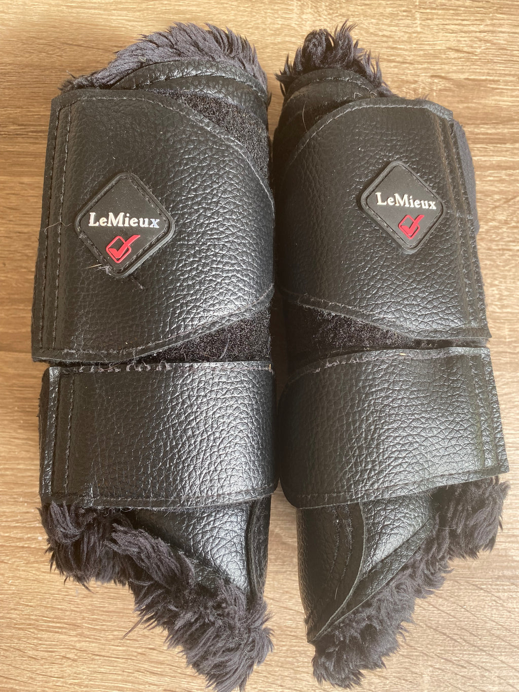 LeMieux Black Fleece Lined Brushing Boots Medium 5/6 Pair Used Horse Pony