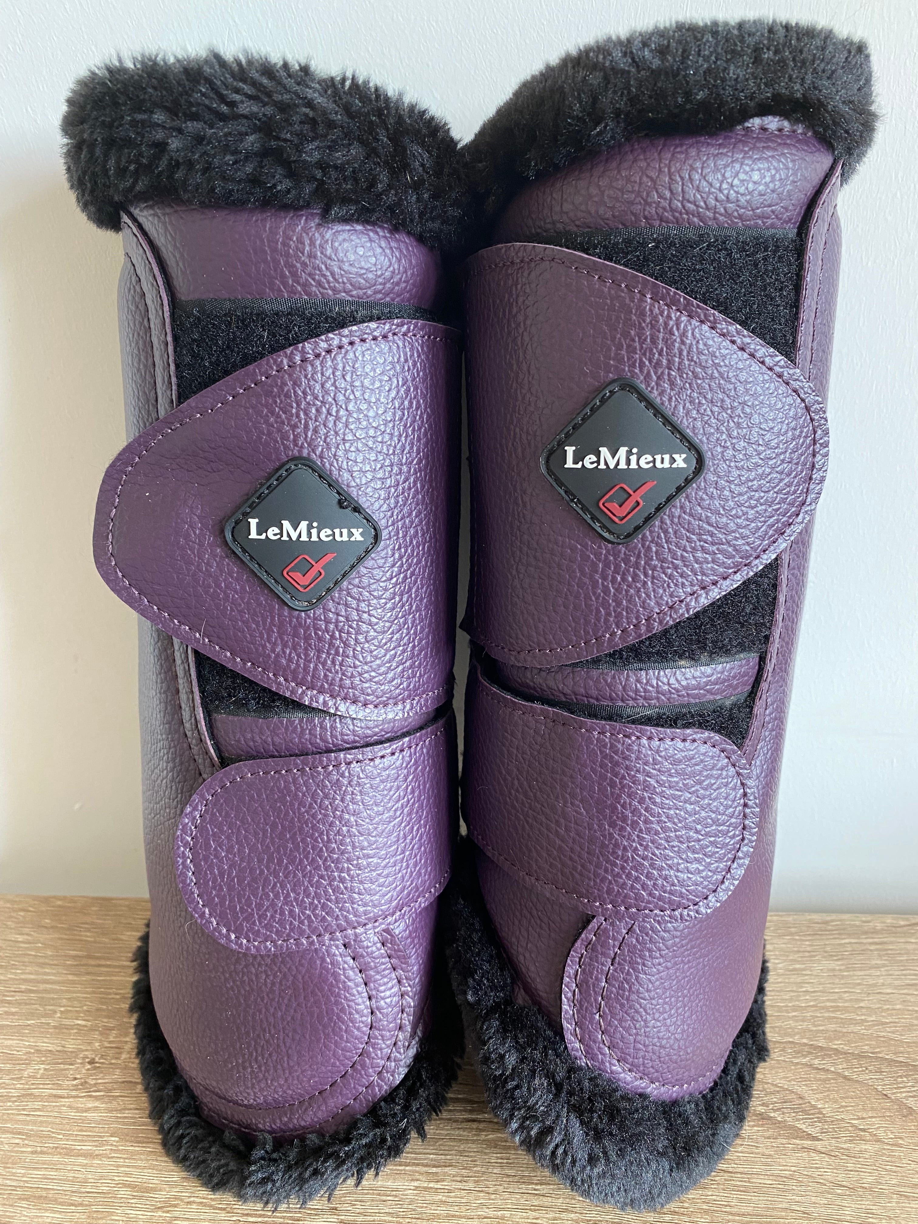 LeMieux Plum Faux Fur Hind Boots Large (L) Pair
